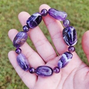 Amethyst bracelet free form